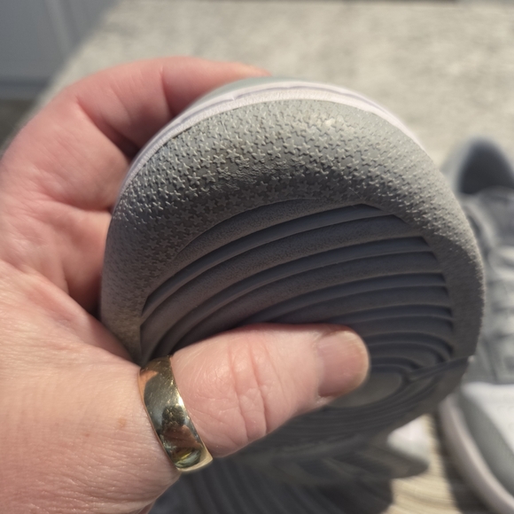 Nike Classic Gray and White Low-Top Sneakers - Picture 6 of 12